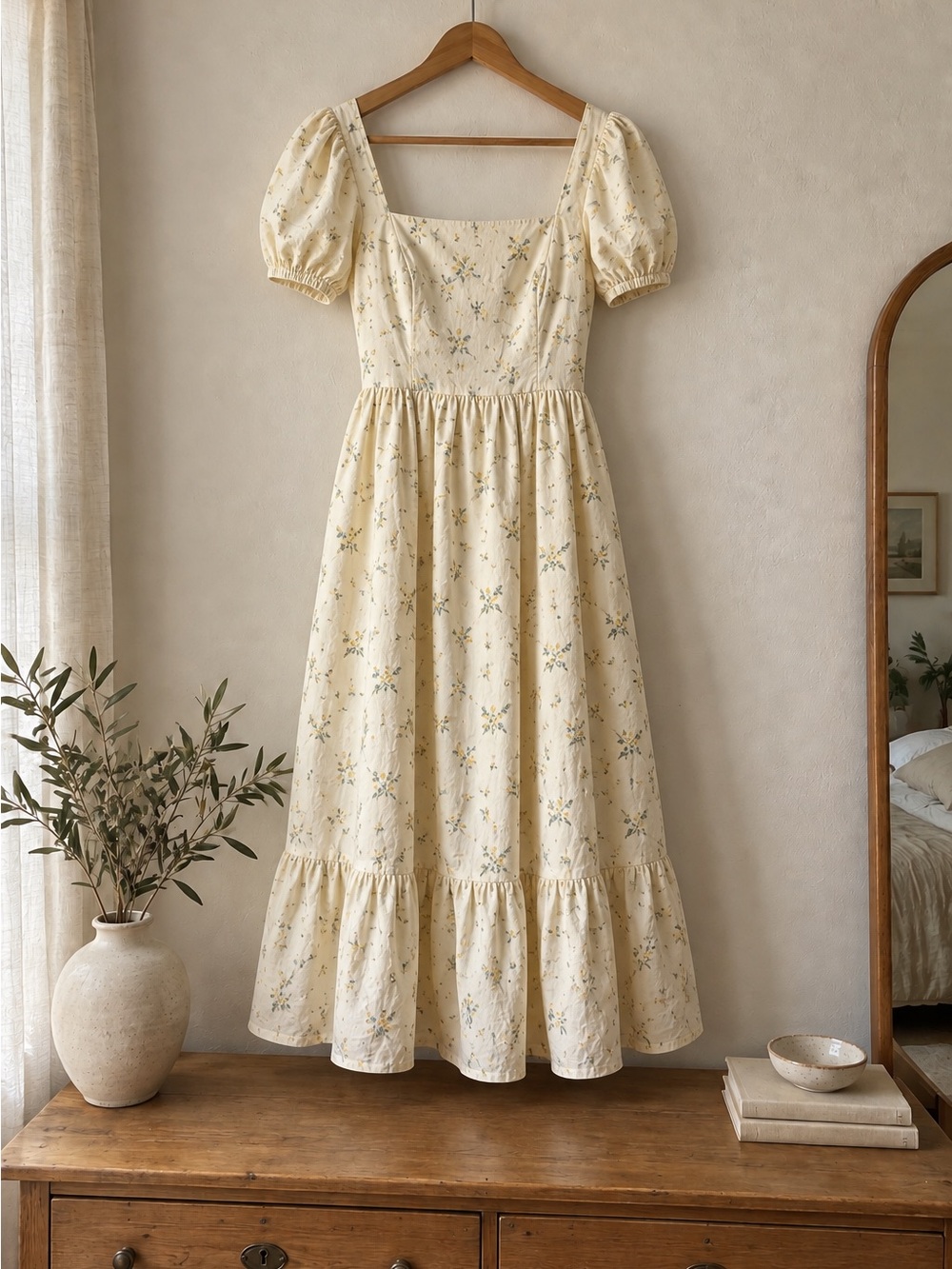 Neutral Cream Floral Maxi Dress with Puff Sleeves